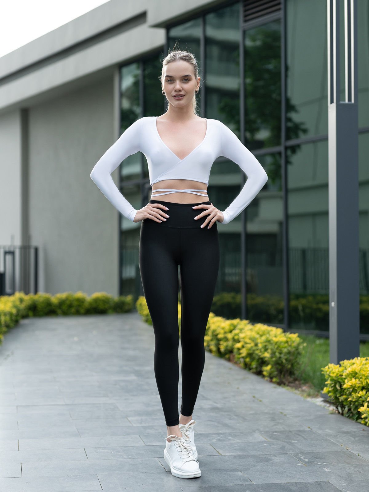 İp Detaylı Beyaz Tshirt 066