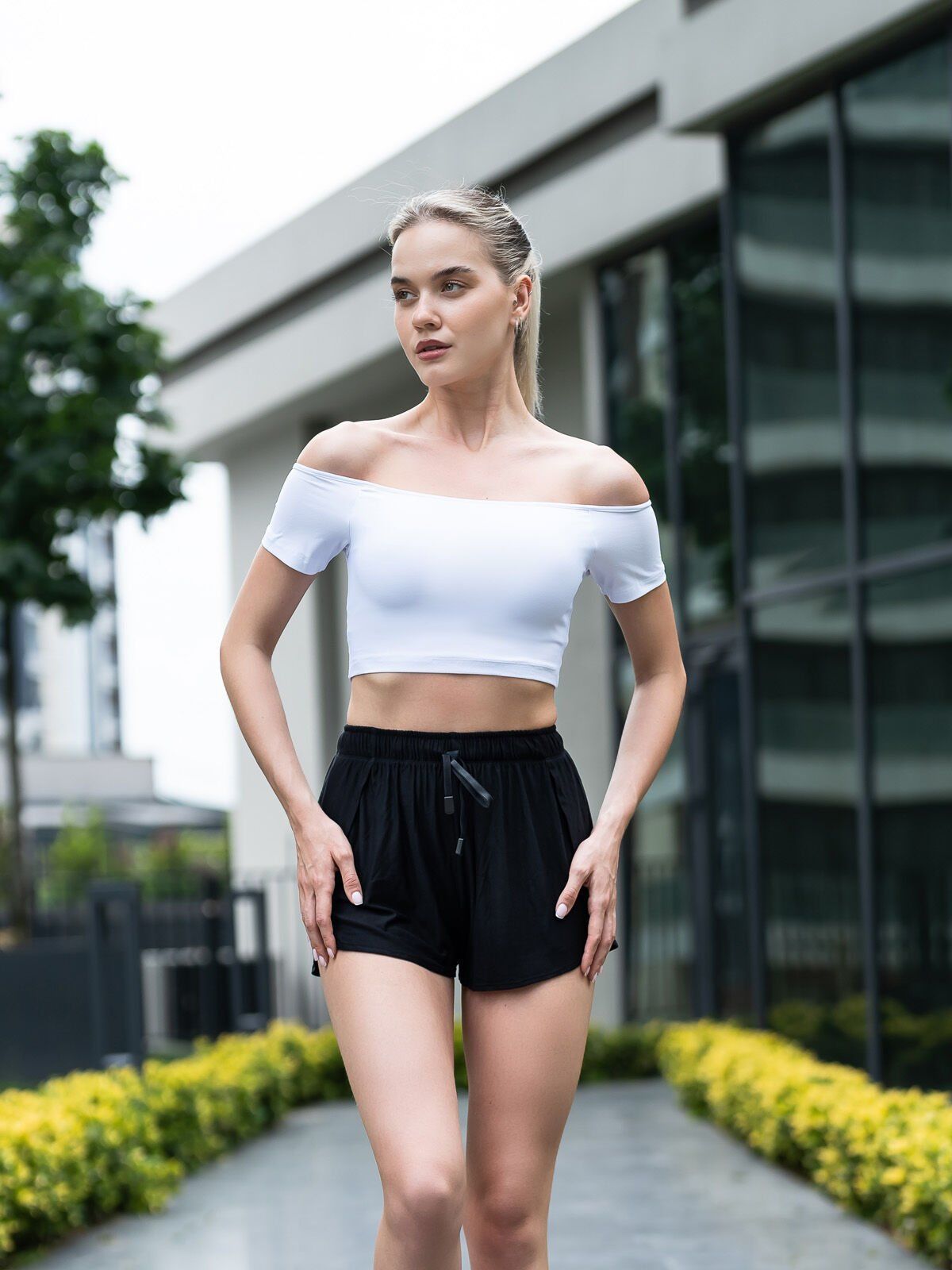 Rahat Omuz Açık Tshirt Kısa Kol Beyaz Renk 085