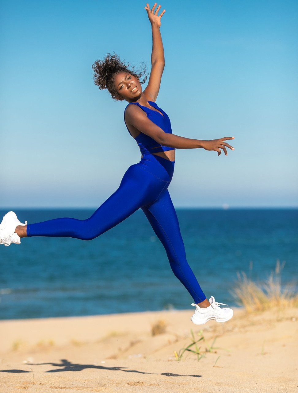 Saks Arkası Dekolteli Spor Tayt 300