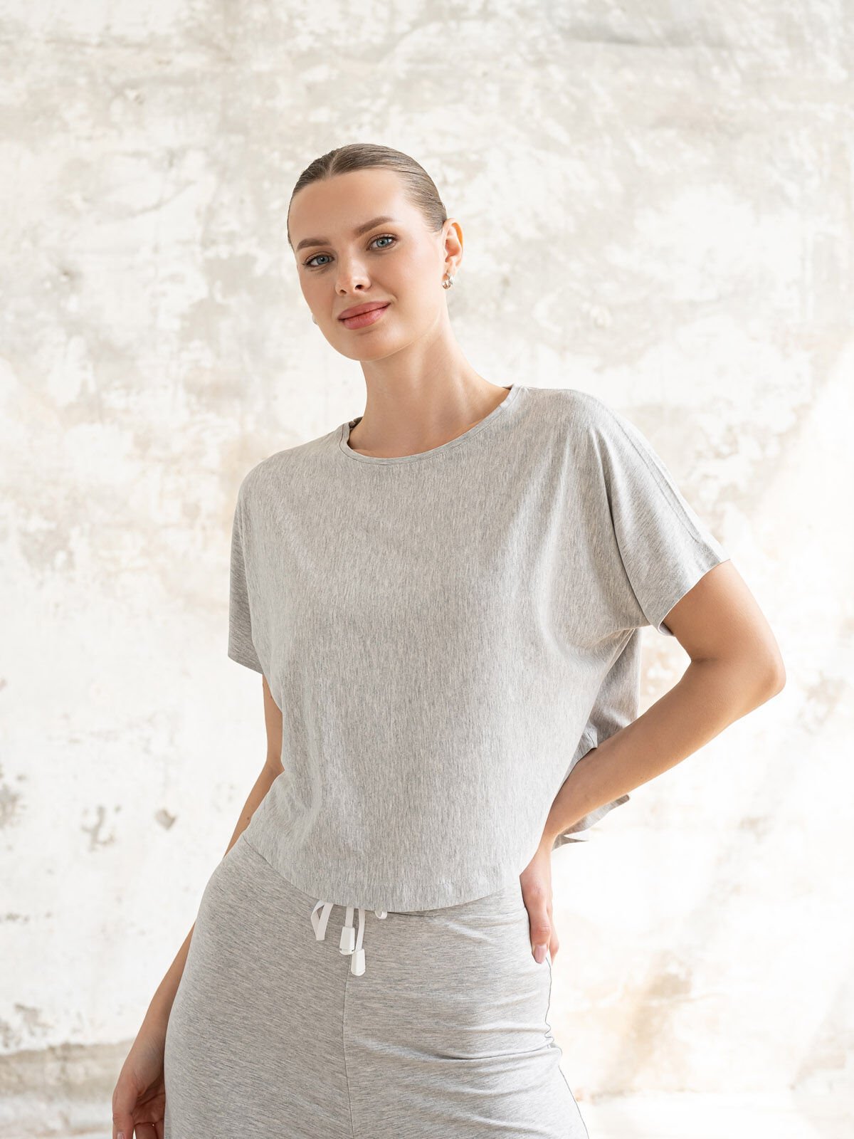 Gray Breeze Yoga Tshirt 047