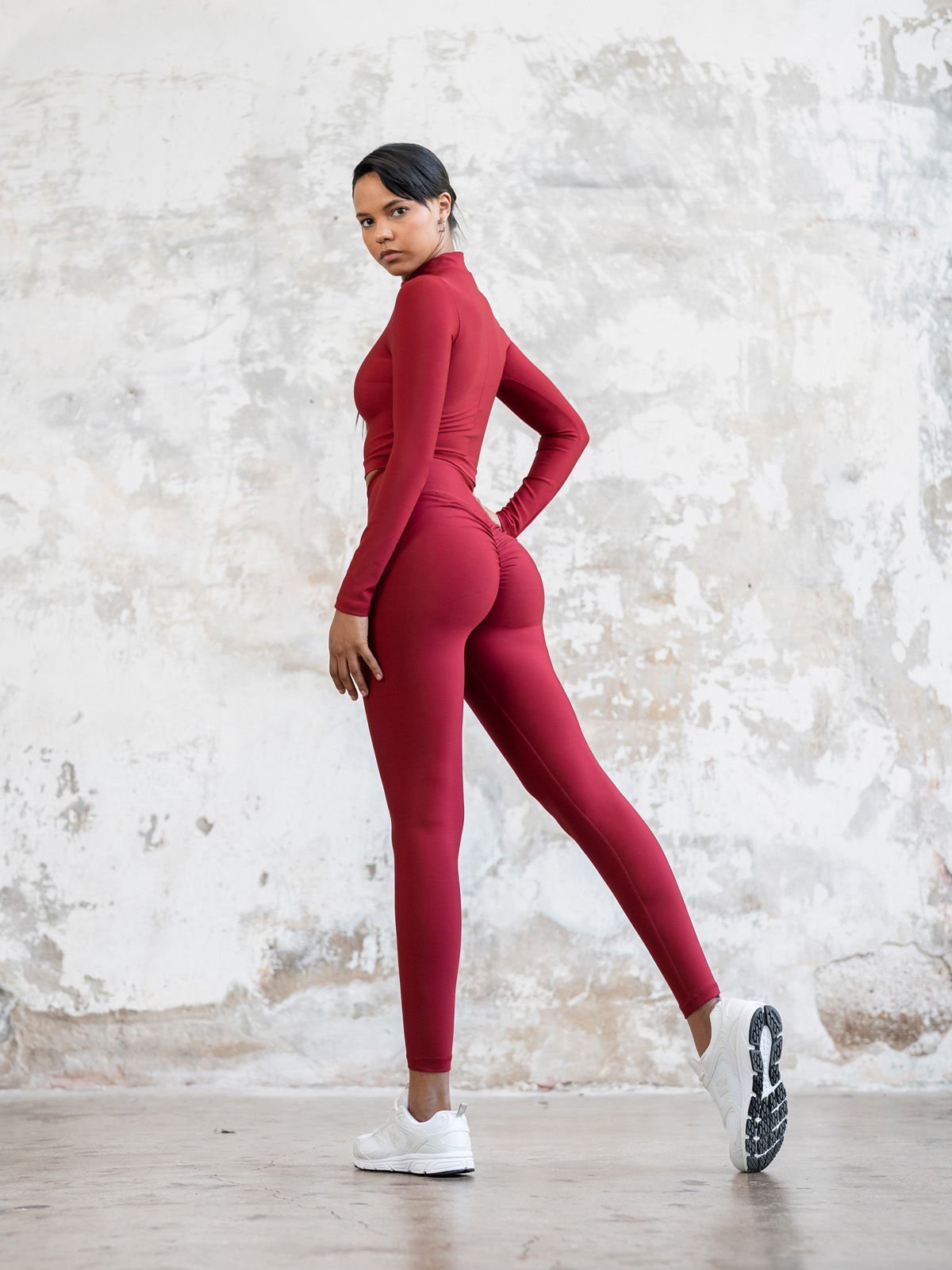 739 Bordo Scrunch Butt Leggings