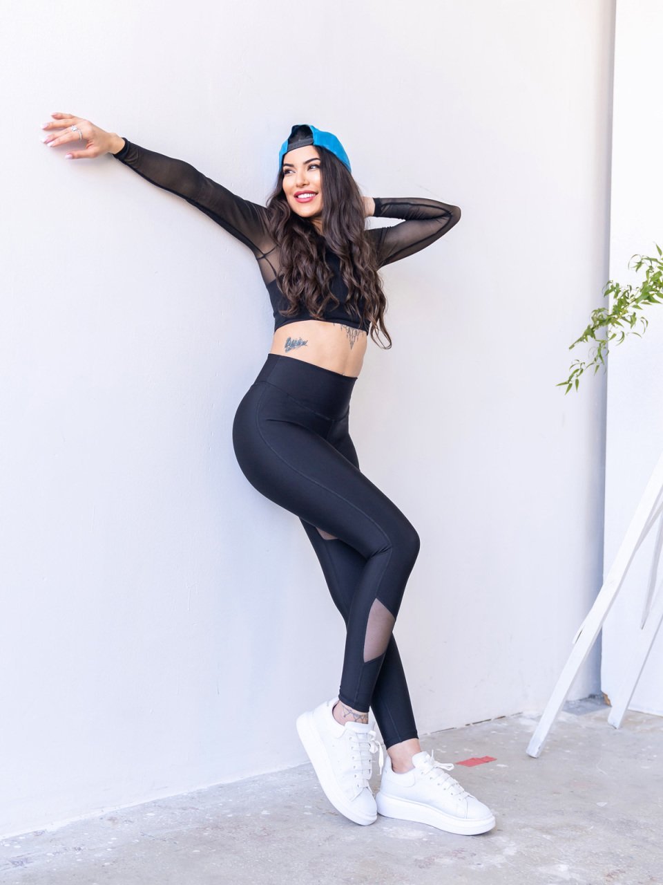 Siyah Renk Tül Detaytlı Spor Tayt 1017