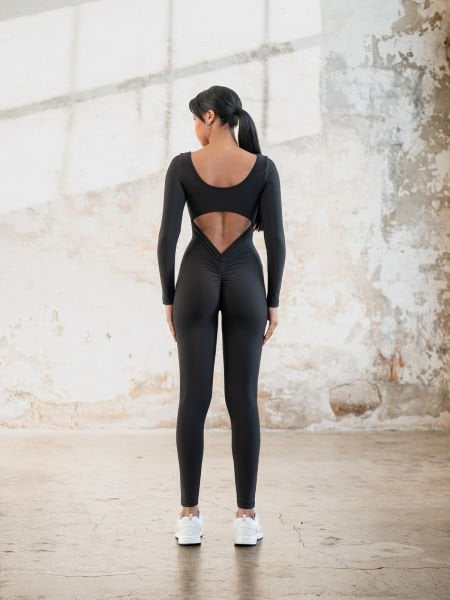 Uzun Kollu Scrunch Butt Tulum Siyah Renk 2500