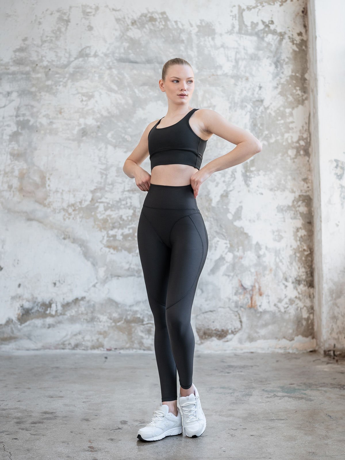 Bayonne Spor Bustiyer Siyah Renk 474