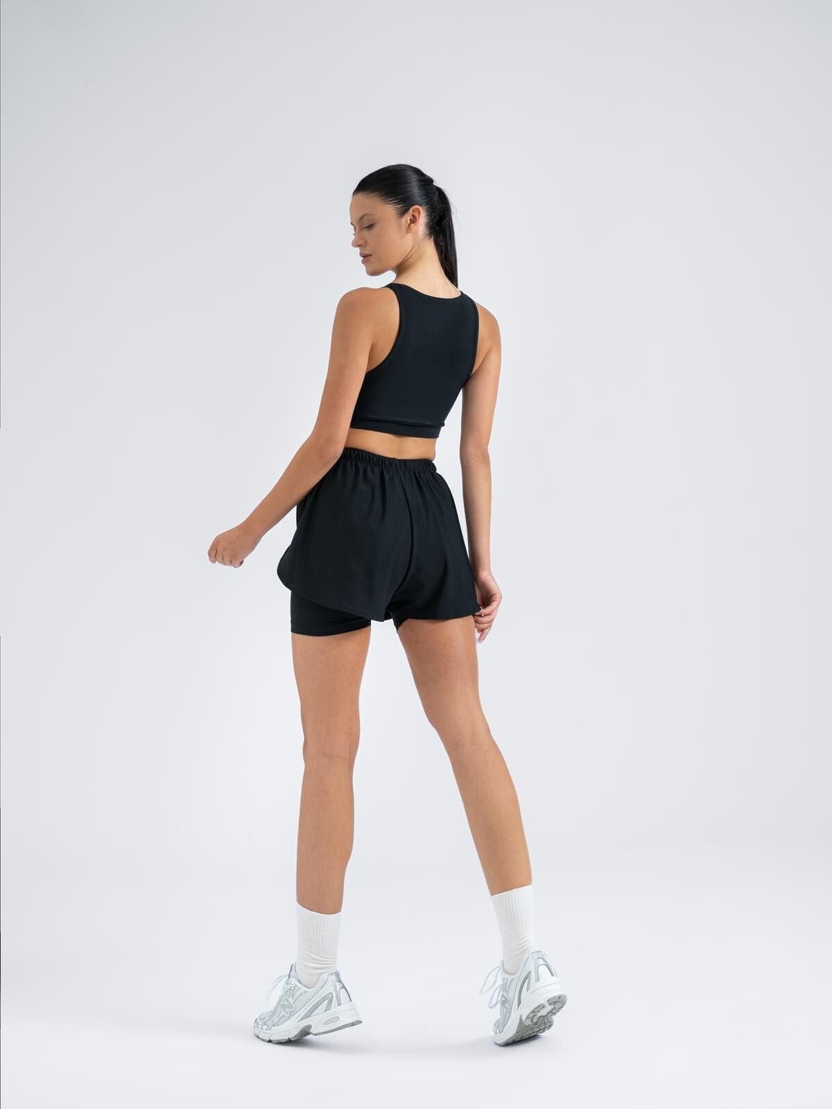 Aktif Yaşam Çift Katmanlı Şort Siyah Renk 5040
