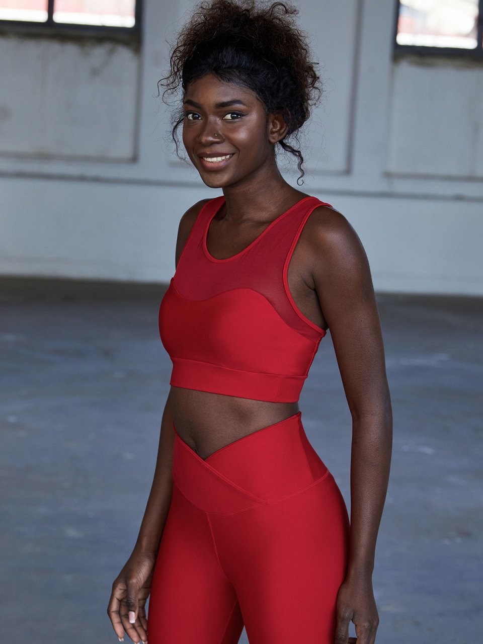 Tül Detaylı Spor Bustiyer Kırmızı Renk 204