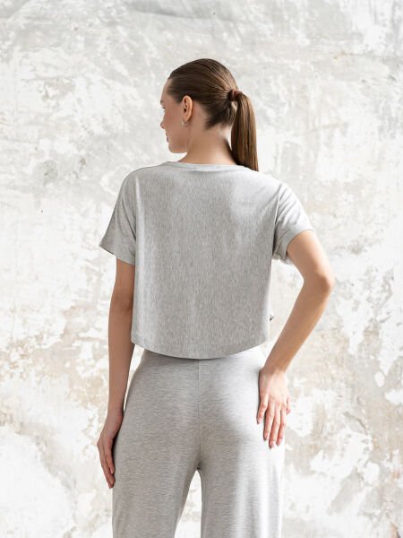 Gray Breeze Yoga Tshirt 047