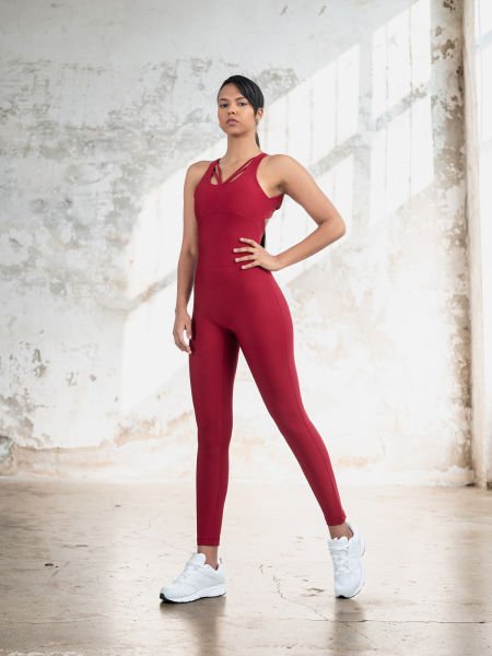 2402 Bordo Spor Tulum