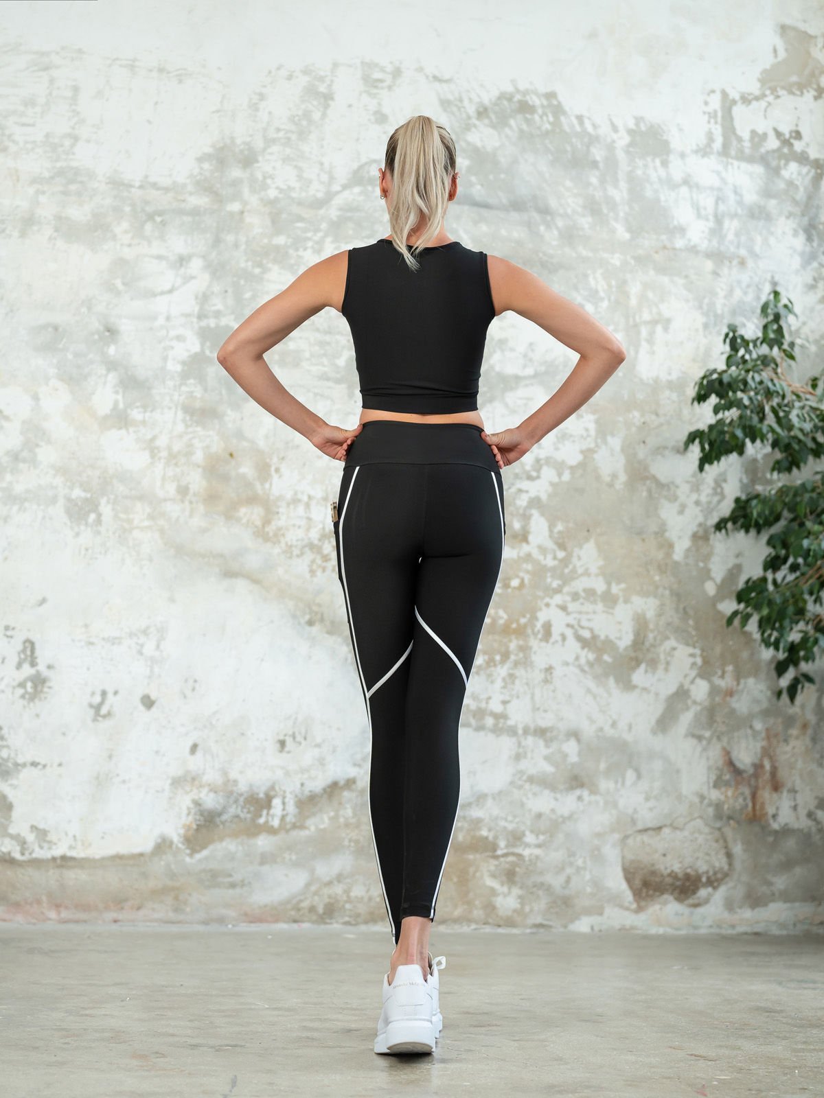 Cepli Menton Spor Tayt  Siyah Renk 426