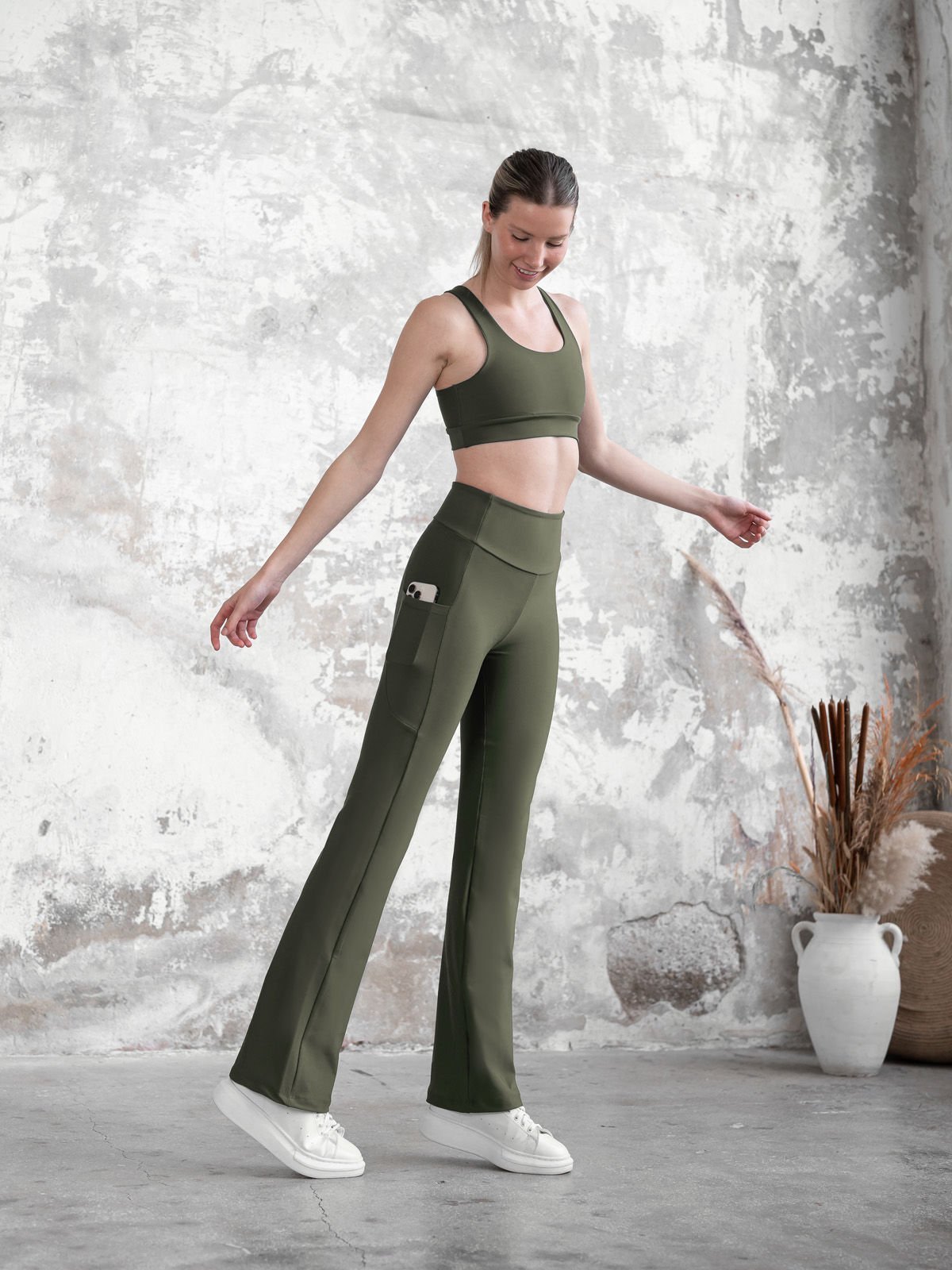 Boru Paça Yandan Cepli Tayt Haki Renk 436