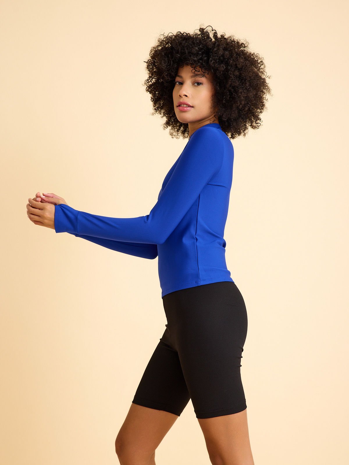 Parmek Geçneli Üst Saks Rengi 162