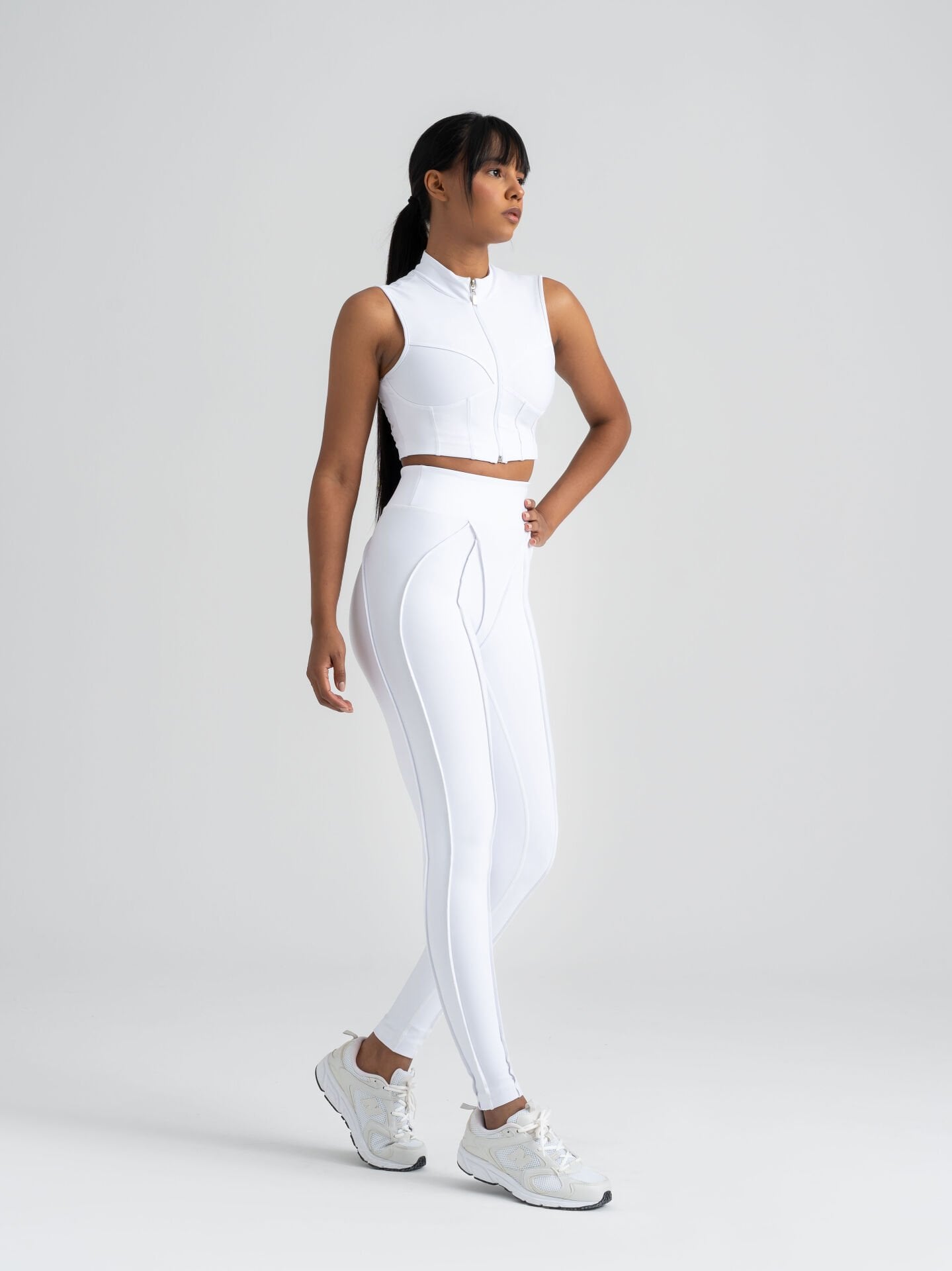 Sculpt Line Spor Tayt – Beyaz Renk 547